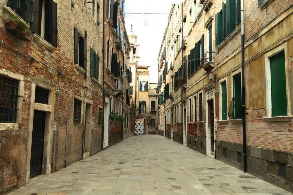 Il Buco Della Suora Apartment Venedig